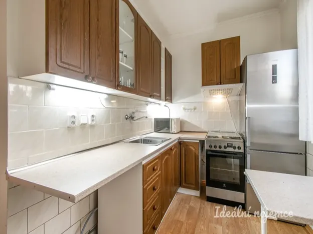 Pronájem bytu 3+1, Praha - Malešice, Ovčárská, 72 m2