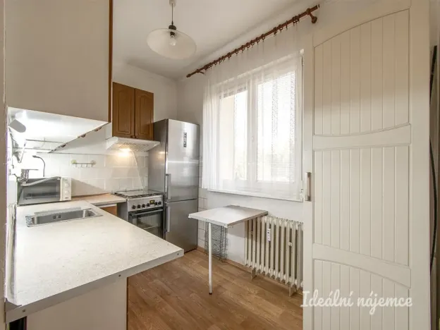 Pronájem bytu 3+1, Praha - Malešice, Ovčárská, 72 m2