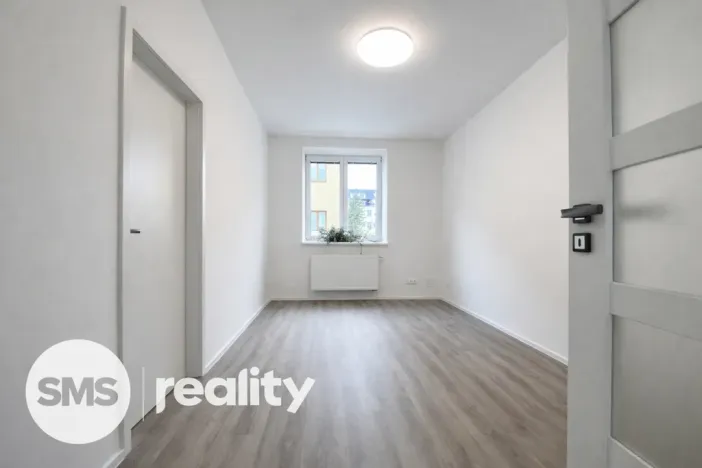 Pronájem bytu 2+1, Opava - Předměstí, Na Nivě, 55 m2