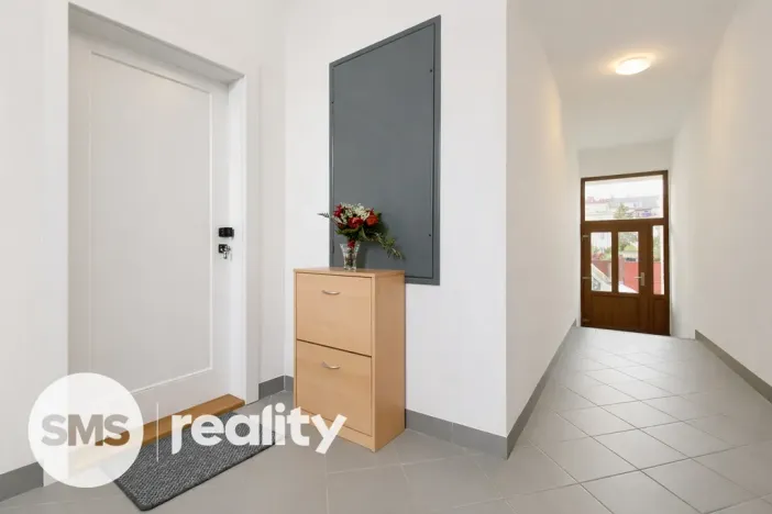 Pronájem bytu 2+1, Opava - Předměstí, Na Nivě, 55 m2