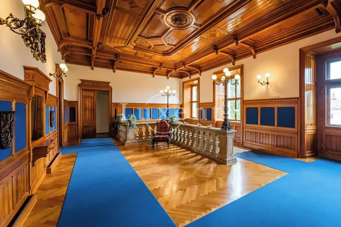 Pronájem komerční nemovitosti, Mirošov, náměstí Míru, 1364 m2