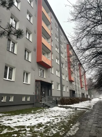 Prodej bytu 2+1, Rožnov pod Radhoštěm, 5. května, 53 m2