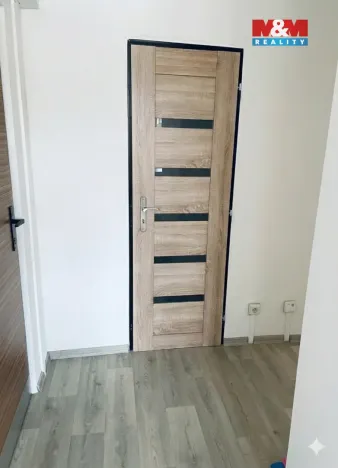 Pronájem bytu 2+1, Poniklá, 63 m2