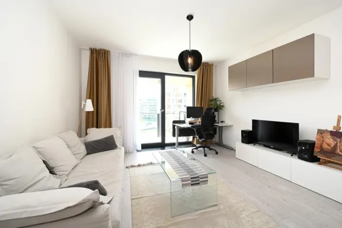 Pronájem bytu 2+kk, Praha - Karlín, U Mlýnského kanálu, 67 m2