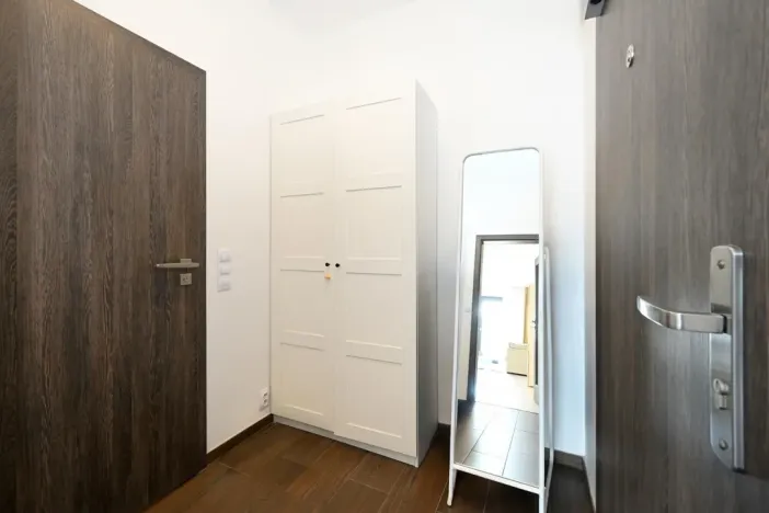 Pronájem bytu 2+kk, Praha - Karlín, U Mlýnského kanálu, 67 m2