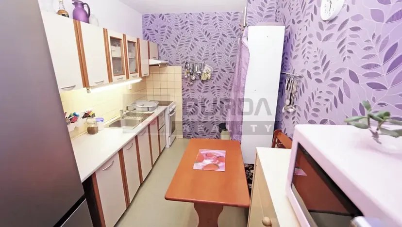 Prodej bytu 3+1, Měšice, 68 m2