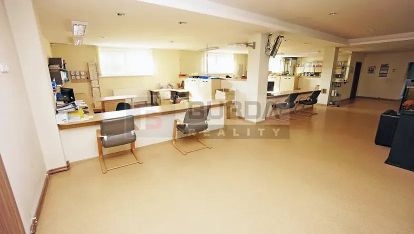 Pronájem komerční nemovitosti, Kojetice, 74 m2