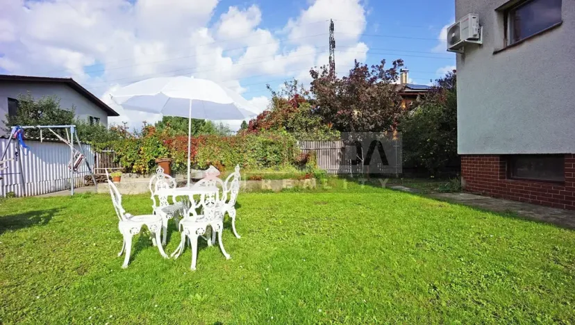 Prodej rodinného domu, Neratovice, 185 m2