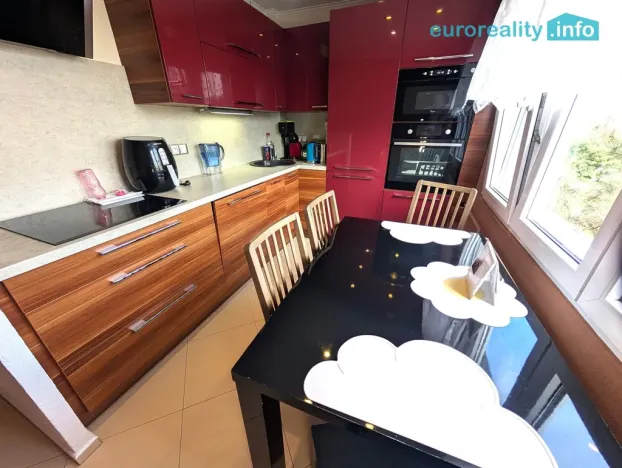 Prodej bytu 3+1, Plzeň, Smrková, 75 m2