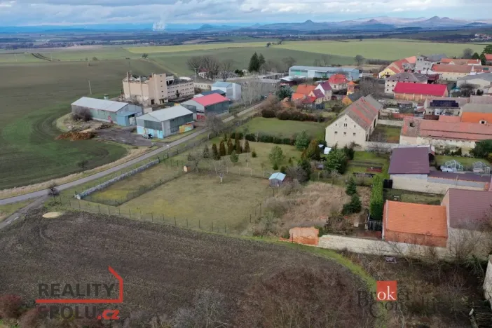 Prodej pozemku pro bydlení, Louny, 1327 m2