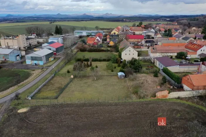 Prodej pozemku pro bydlení, Louny, 1985 m2