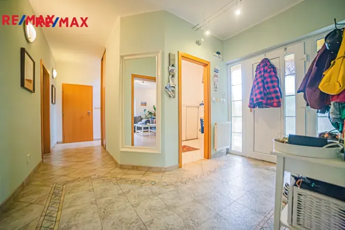 Prodej rodinného domu, Skorkov, 227 m2