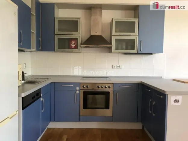 Pronájem bytu 2+kk, Praha - Vršovice, Rybalkova, 59 m2