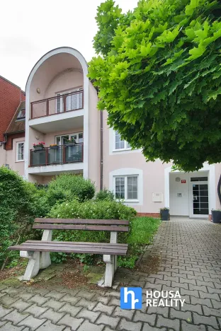 Pronájem bytu 2+kk, Vestec, Ve Stromkách, 63 m2