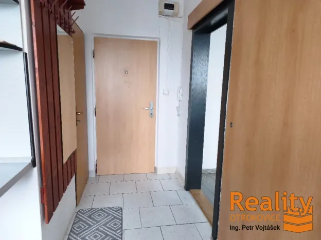 Prodej bytu 1+1, Otrokovice, Obchodní, 32 m2