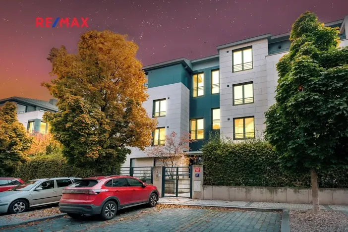 Prodej bytu 4+kk, Praha - Břevnov, Na Petynce, 120 m2