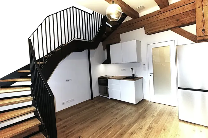 Pronájem bytu 2+kk, Praha - Nusle, Vrtbova, 43 m2