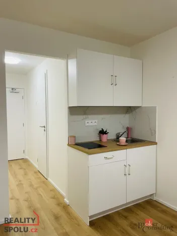 Pronájem bytu 1+kk, Praha - Chodov, Čenětická, 24 m2