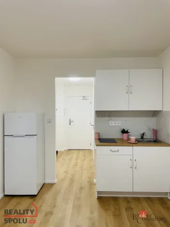 Pronájem bytu 1+kk, Praha - Chodov, Čenětická, 24 m2