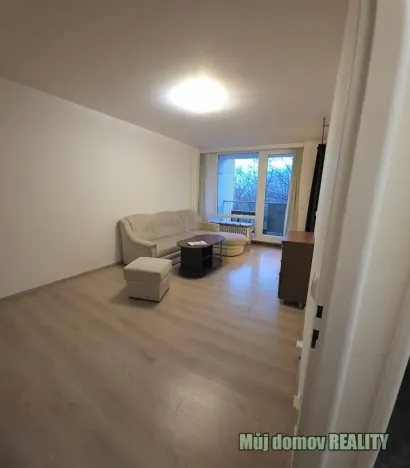 Pronájem bytu 2+1, Praha - Kobylisy, Bojasova, 63 m2