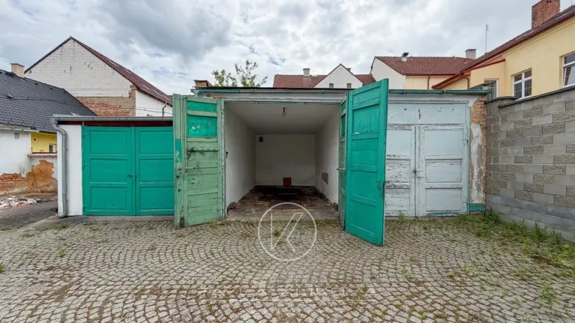 Pronájem garáže, Plzeň, Sušická, 23 m2