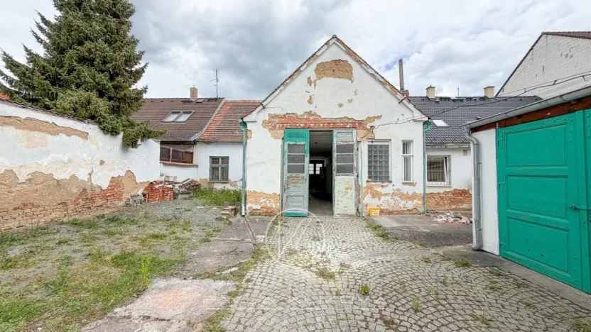 Pronájem garáže, Plzeň, Sušická, 23 m2