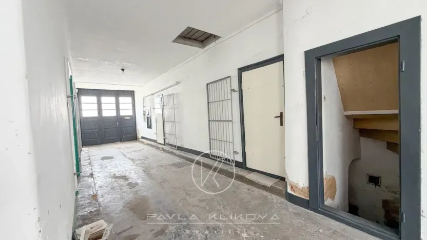Pronájem garáže, Plzeň, Sušická, 23 m2