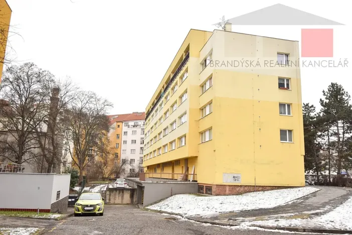 Prodej garáže, Praha - Vysočany, Bassova, 15 m2