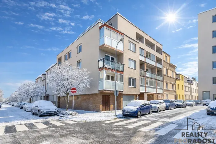 Prodej bytu 3+kk, Pardubice, Bacháčkova, 71 m2