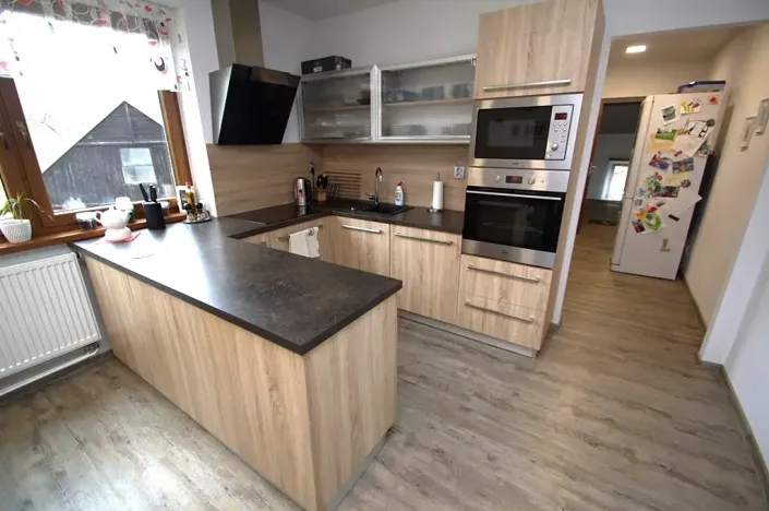 Prodej vícegeneračního domu, Borotice, 282 m2