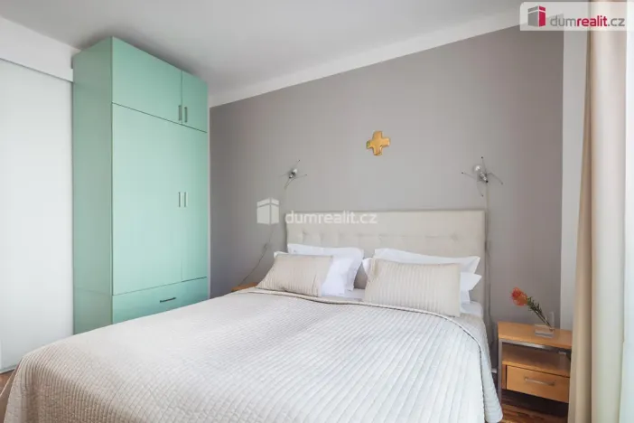 Pronájem bytu 2+kk, Praha - Košíře, Holečkova, 45 m2