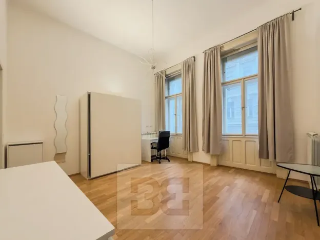 Pronájem bytu 3+1, Praha - Vinohrady, Mánesova, 111 m2