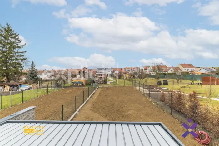 Prodej bytu 3+kk, Ostrožská Nová Ves, U Svatých, 76 m2