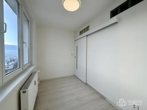 Pronájem bytu 2+kk, Sokolov, Švabinského, 45 m2