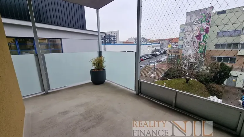 Pronájem bytu 2+kk, Plzeň, Zahradní, 56 m2