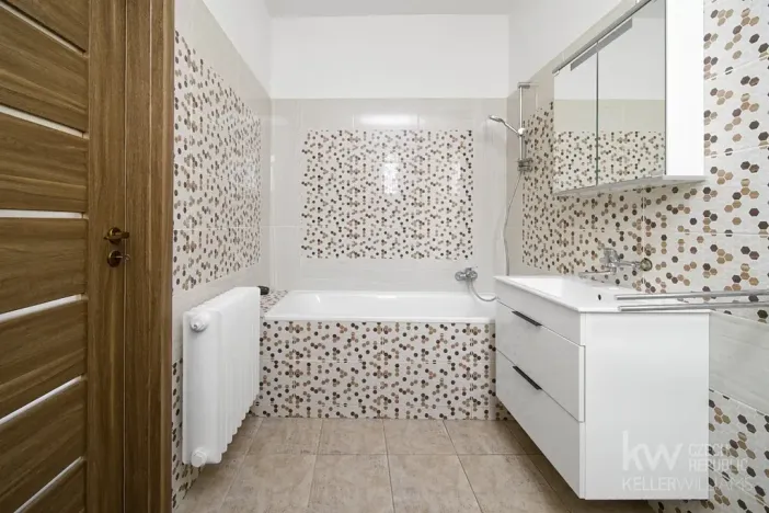 Prodej rodinného domu, Čerňovice, 140 m2