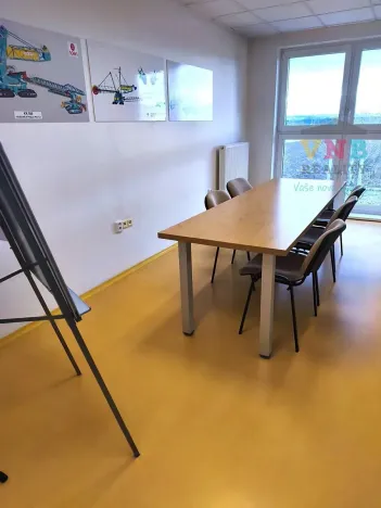 Pronájem kanceláře, Uničov, Litovelská, 1176 m2