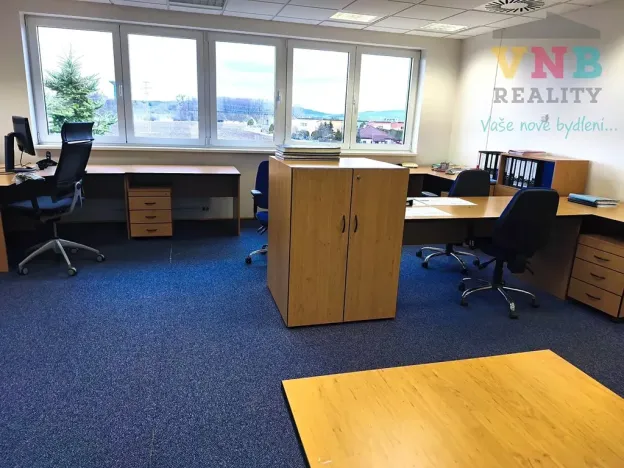 Pronájem kanceláře, Uničov, Litovelská, 1500 m2