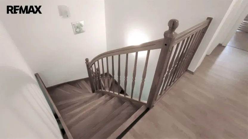 Pronájem bytu 3+1, Karlovy Vary, Mariánskolázeňská, 120 m2