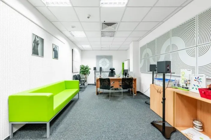 Pronájem kanceláře, Praha - Karlín, Sokolovská, 194 m2