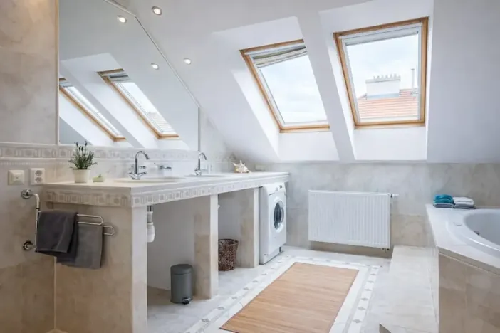 Pronájem bytu 6+kk a větší, Praha - Holešovice, Strojnická, 168 m2