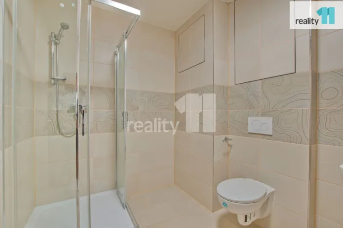 Pronájem bytu 2+kk, Liberec - Liberec II-Nové Město, Papírová, 74 m2