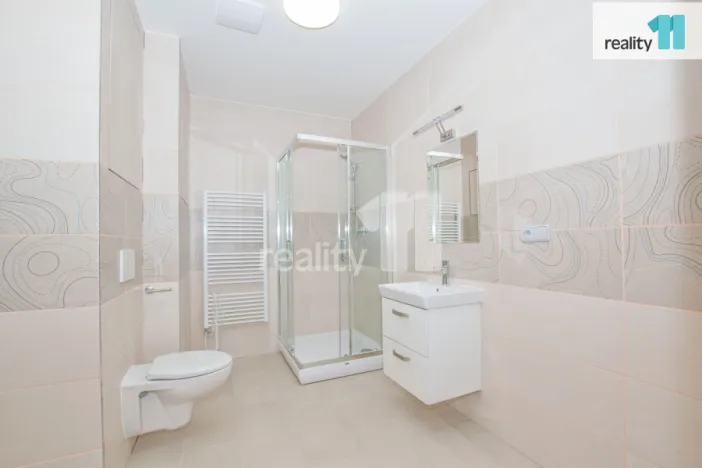 Pronájem bytu 2+kk, Liberec - Liberec II-Nové Město, Papírová, 74 m2