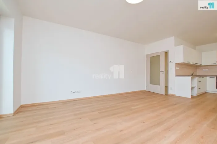 Pronájem bytu 2+kk, Liberec - Liberec II-Nové Město, Papírová, 74 m2