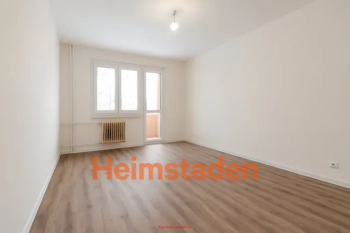 Pronájem bytu 3+1, Karviná - Nové Město, Holubova, 70 m2