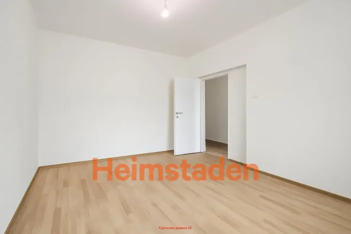 Pronájem bytu 3+1, Karviná - Nové Město, Holubova, 70 m2