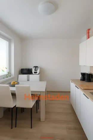 Pronájem bytu 2+1, Karviná - Nové Město, Holubova, 50 m2