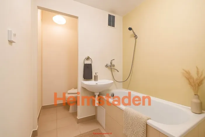 Pronájem bytu 1+1, Karviná - Hranice, Slovenská, 36 m2