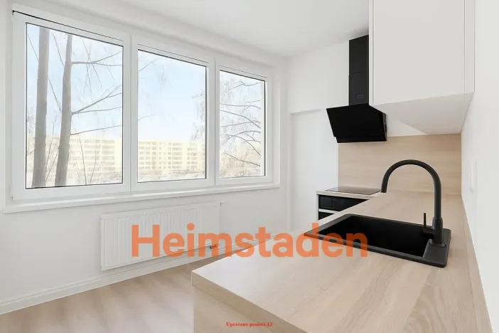 Pronájem bytu 1+kk, Havířov - Město, nám. Republiky, 34 m2