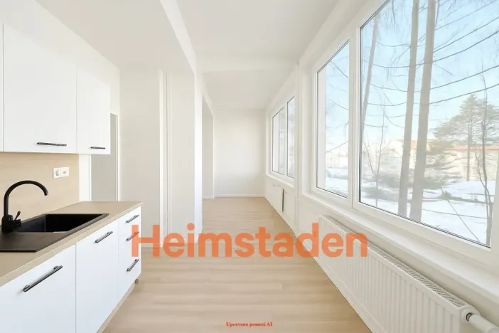 Pronájem bytu 1+kk, Havířov - Město, nám. Republiky, 34 m2